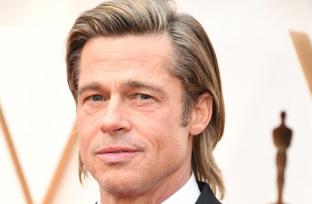 Este es el aspecto de Brad Pitt cuando se quita la peluca
