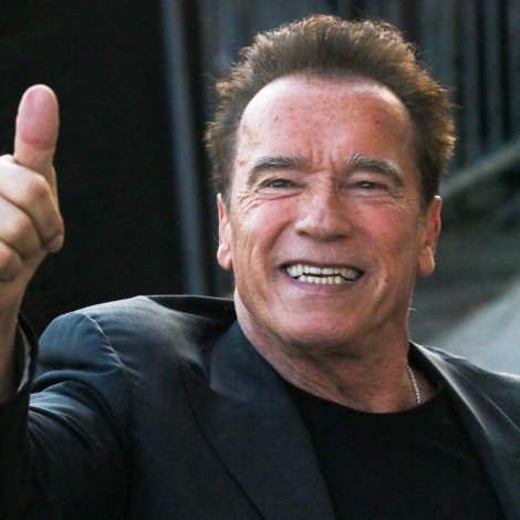 Arnold Schwarzenegger confiesa en un motivador discurso que estuvo a punto de morir
