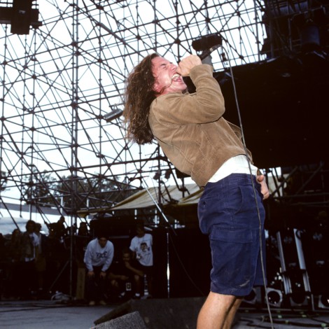 Pearl Jam lanza la versión sin censura de 'Jeremy' contra el uso de las armas