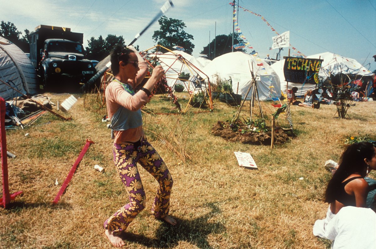 Todos quisimos ir al Festival de Glastonbury de 1995 y estas fotos lo explican