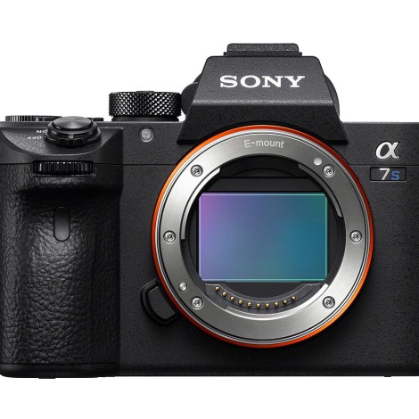 Sony presentará dos nuevas cámaras este verano.