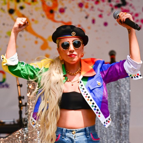 De Mónica Naranjo a Lady Gaga: divas de la música e íconos LGTBI+
