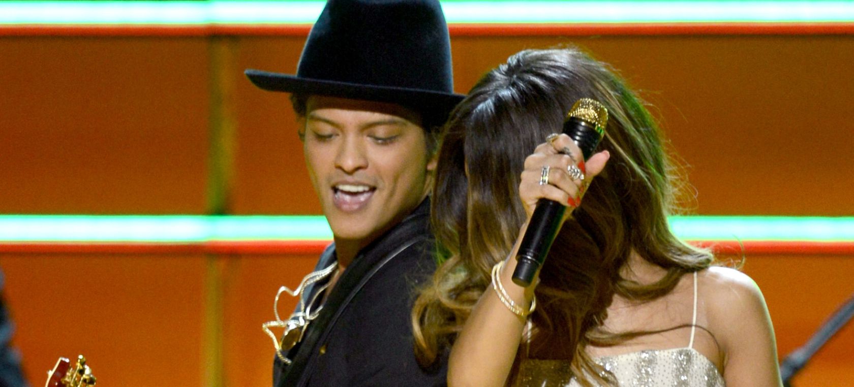 Bruno Mars y Rihanna