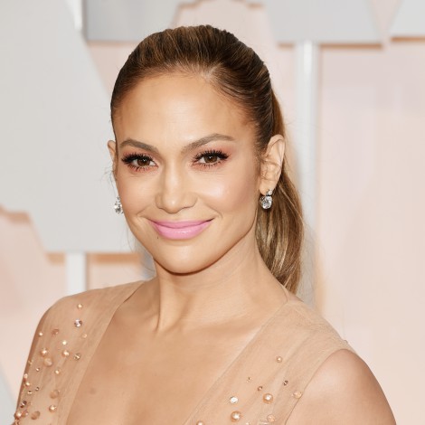 Jennifer Lopez anuncia nueva música con un viejo conocido