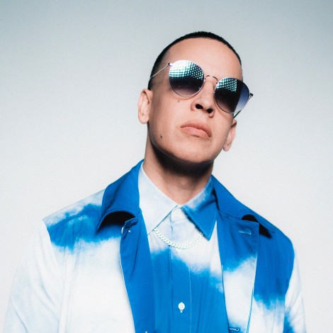 Daddy Yankee firma con Universal Music Group y anuncia colaboración junto a dos artistas urban