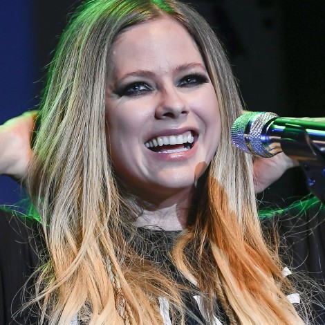 ¿Qué tiene Avril Lavigne preparado para nosotros?