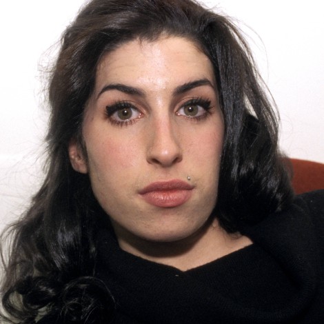 Amy Winehouse The Collection y 12x7 The Singles Collection, el legado musical de la británica