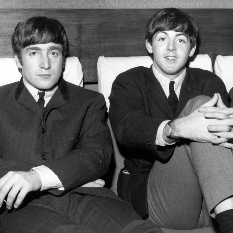 Paul McCartney recuerda el día en que conoció a John Lennon en un autobús