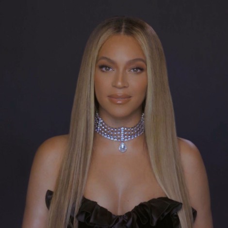 Beyoncé apuesta por el tanga visible en su última sesión para Vogue
