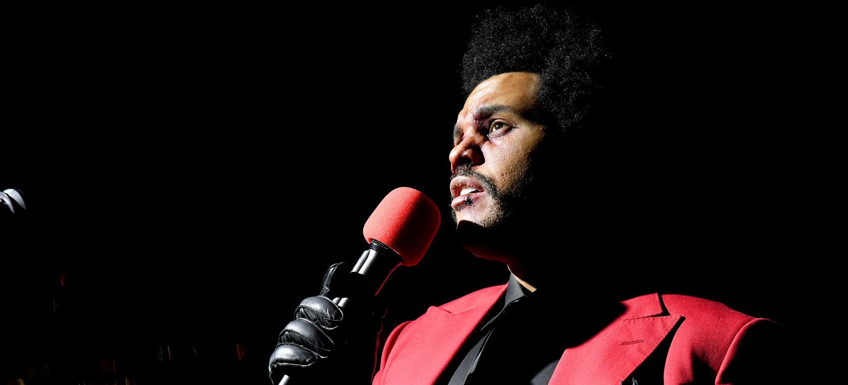 The Weeknd actuará en el intermedio de la Super Bowl 2021