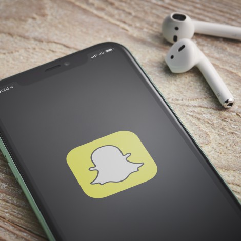 Snapchat promete 1 millón de dólares diarios al mejor creador de contenido en Spotlight (su versión de TikTok)