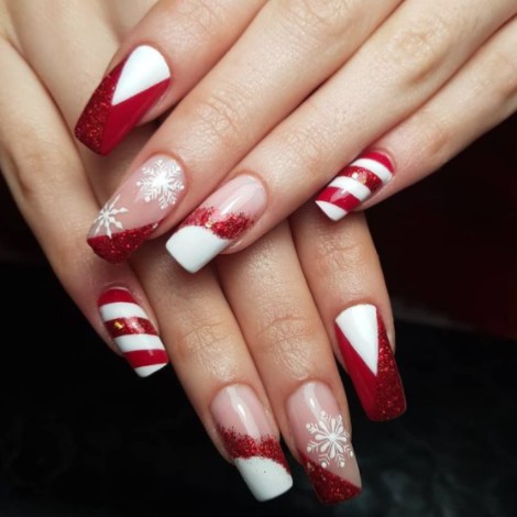Inspírate con las manicuras de Navidad que arrasan en Instagram