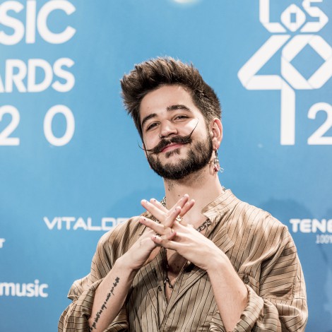 Camilo anuncia el single 'Amén' junto a la familia Montaner