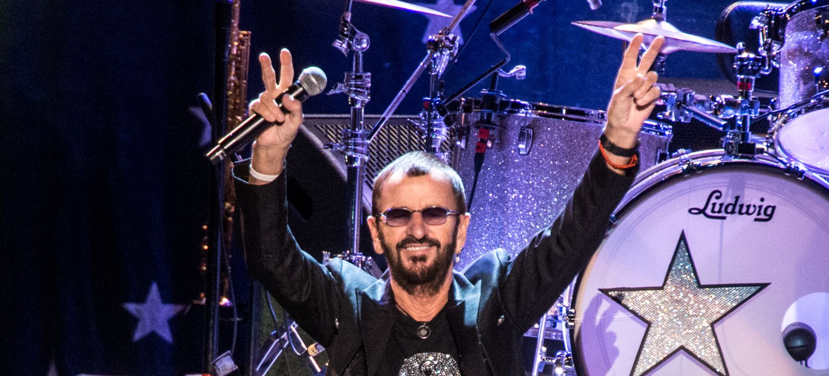 El productivo año de Ringo Starr: nuevo disco, libro y mucha pintura
