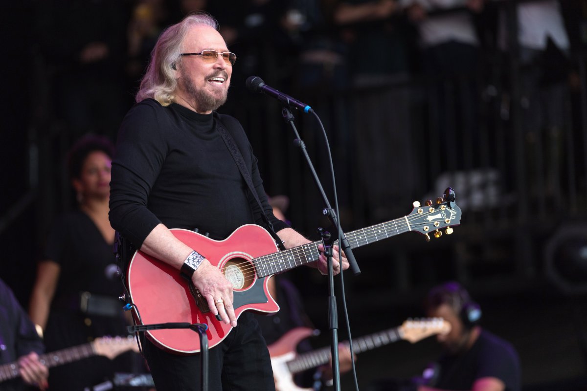 Barry Gibb – 'Greenfields'