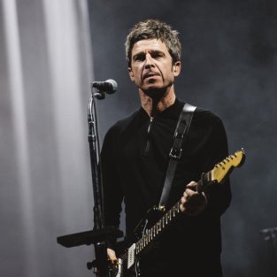 Noel Gallagher comparte una nueva demo muy oportuna para cerrar el año