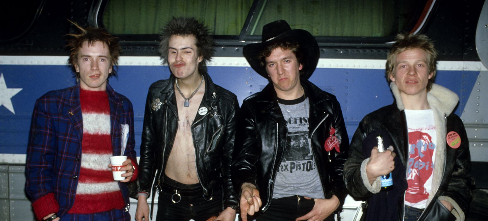 La vida de Steve Jones, guitarrista de Sex Pistols, se convertirá en serie de televisión