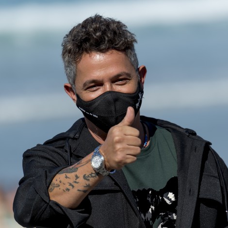 Alejandro Sanz juega a las 7 diferencias con un fotón