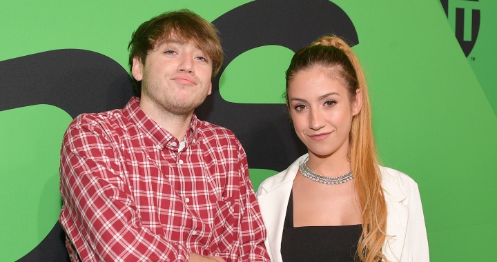 Paulo Londra llena de ternura Instagram con una foto junto a su hija y su  novia | LOS40 Urban | LOS40