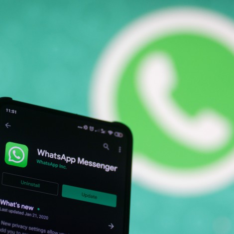 Whatsapp pausa su política de privacidad ante la fuga de usuarios