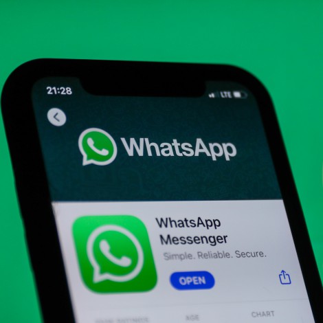 Los últimos trucos de WhatsApp: cómo guardar chats, contactar sin número y escuchar un audio sin mandarlo