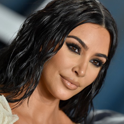 Kim Kardashian lanza una pregunta sobre ‘Los Bridgerton’ y una de las actrices le contesta