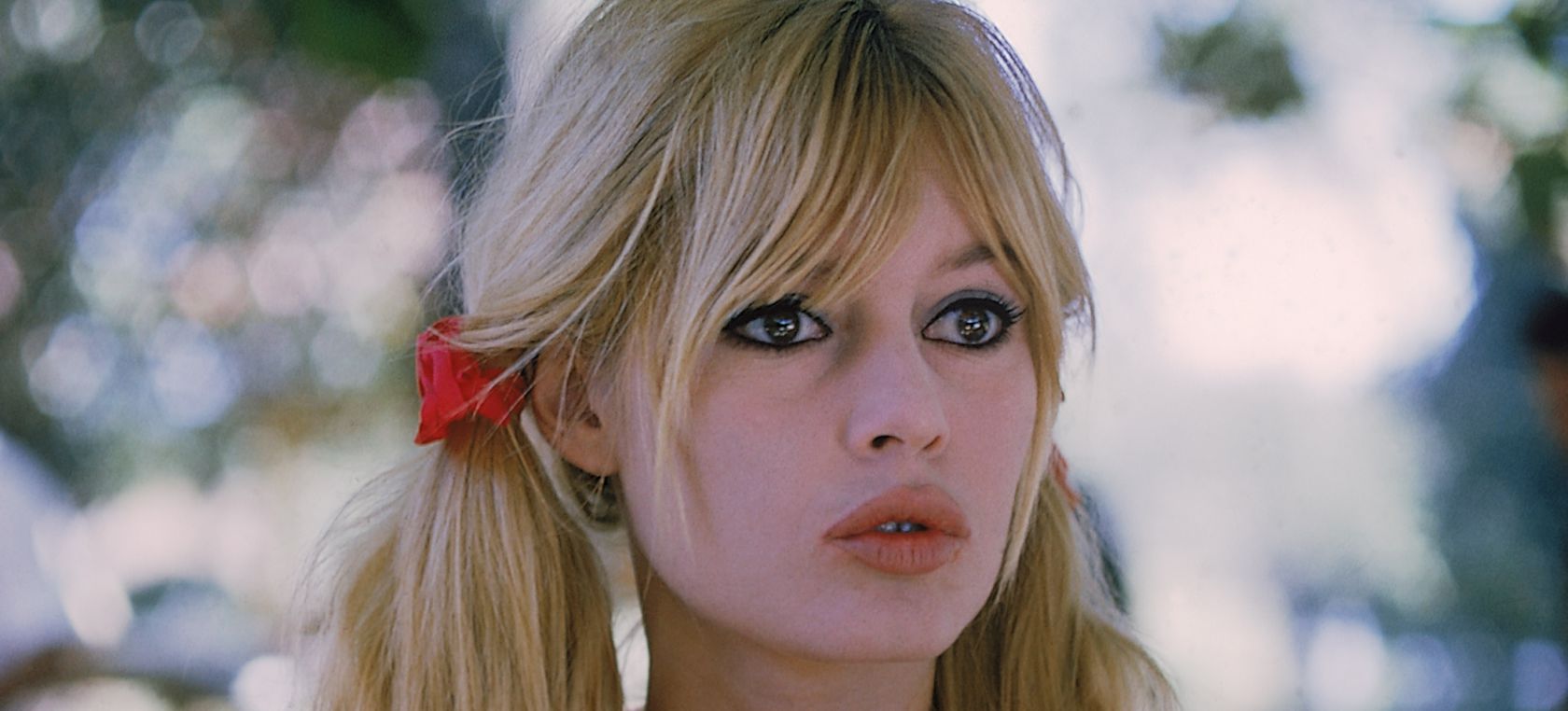 Brigitte Bardot estalla: del “COVID es bueno” al “estoy a favor de un gobierno autoritario”