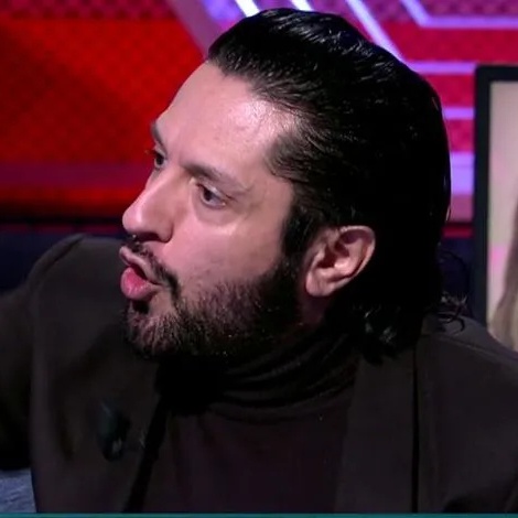 Rafael Amargo se sienta en ‘Sálvame Deluxe’ y todo el mundo intenta descifrar lo que dice