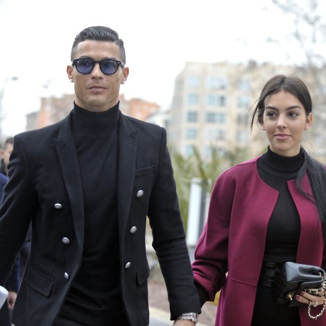 Cristiano Ronaldo y Georgina Rodríguez mandan a su gato a España en jet privado
