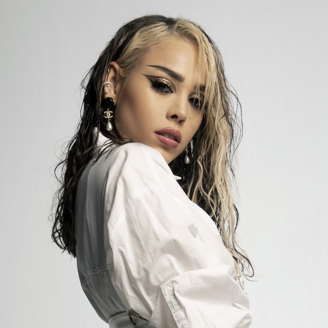 Danna Paola, Isabel Pantoja y Risto Mejide se unen en el nuevo programa de Telecinco