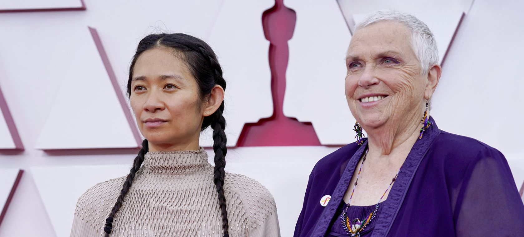 Chloé Zhao se convierte en la segunda mujer en ganar un Óscar y ‘Nomadland’