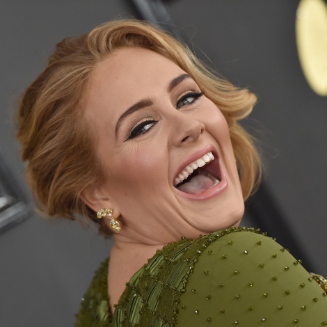 Las fotos de Adele en la fiesta de los Óscar no han gustado a todo el mundo