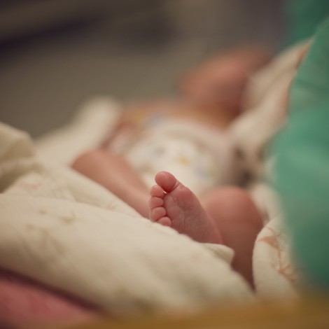 Record: Dar a luz a 9 bebés en un mismo parto es posible