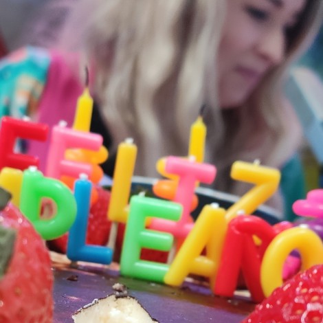 Jorge Ponce sorprende a Cristina Boscá por su cumple en Anda Ya