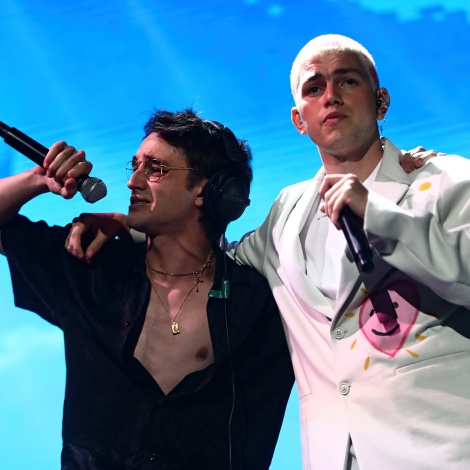 Marc Seguí realiza un ‘Tiroteo’ de emociones junto a Pol Granch en LOS40 Primavera Pop