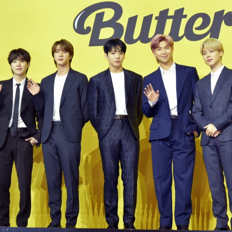V de BTS desvela qué dos famosos inspiraron su trabajo en el vídeo de ‘Butter’