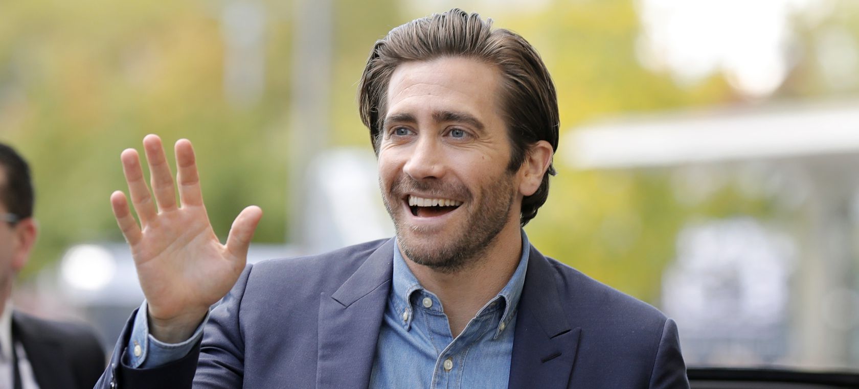 Jake Gyllenhaal se suma a la moda de no ducharse: ¿Qué otros artistas la siguen?