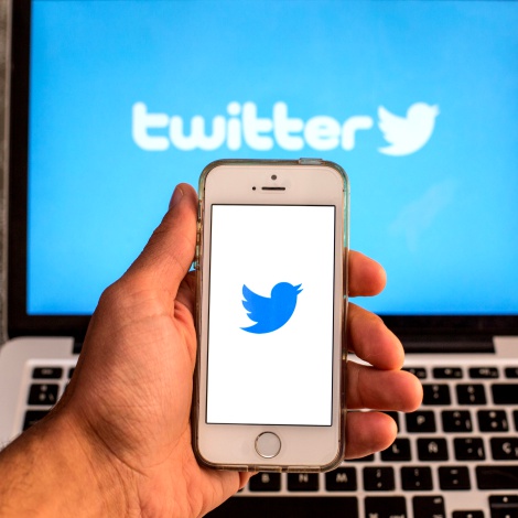 Twitter ya paga por subir contenido: llegan los Super Follows