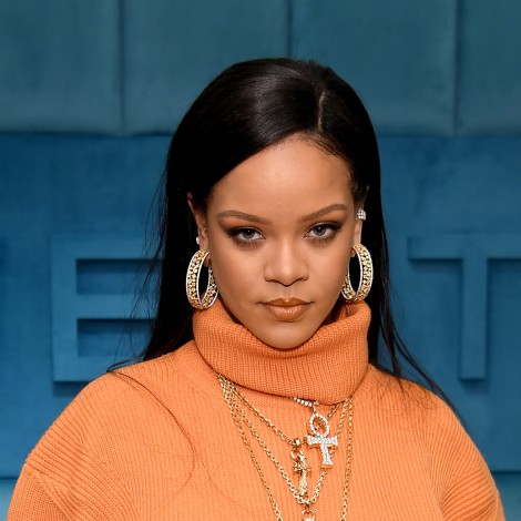 Rihanna homenajea a “Umbrella” en su última sesión de fotos