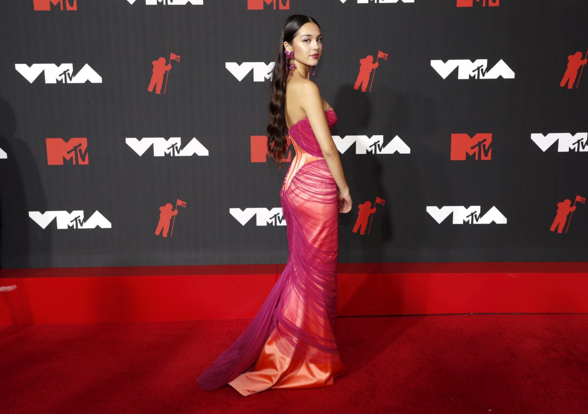 Olivia Rodrigo, en la alfombra roja de los MTV VMAs 2021