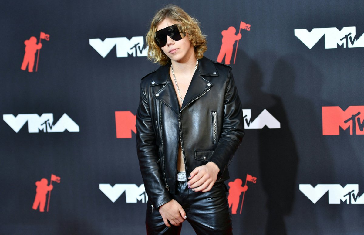 The Kid Laroi, en la alfombra roja de los MTV VMAs 2021