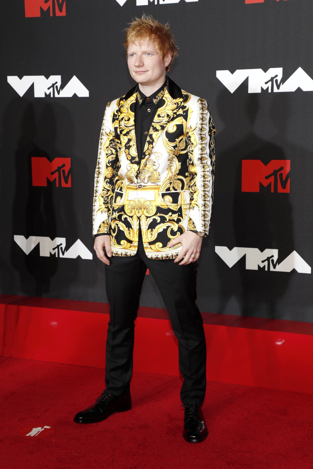 Ed Sheeran, en la alfombra roja de los MTV VMAs 2021
