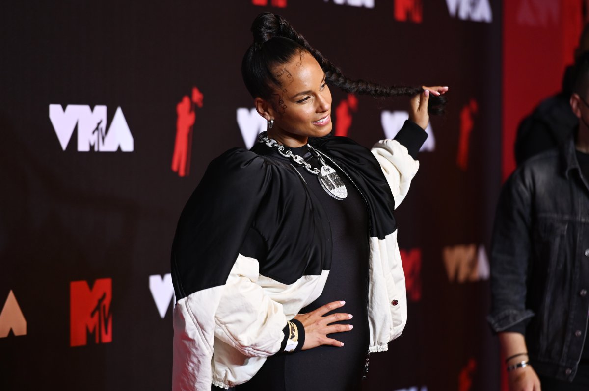 Alicia Keys, en la alfombra roja de los MTV VMAs 2021
