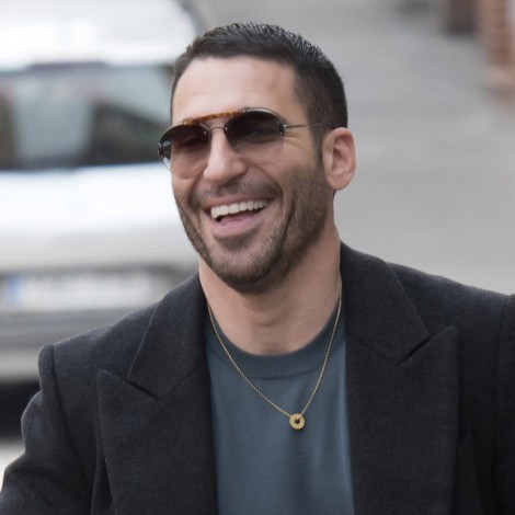 Miguel Ángel Silvestre manda un cariñoso mensaje a sus exnovias y a La Vecina Rubia