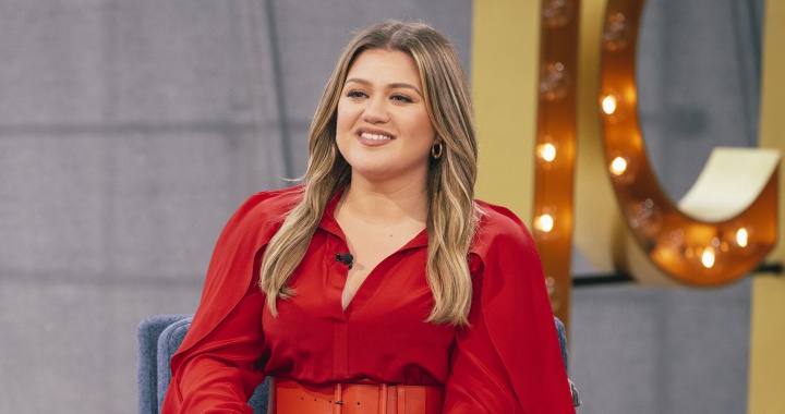 Kelly Clarkson Anuncia Su Álbum De Navidad, Que Incluye Una Colaboración Con Ariana Grande | Música | Los40