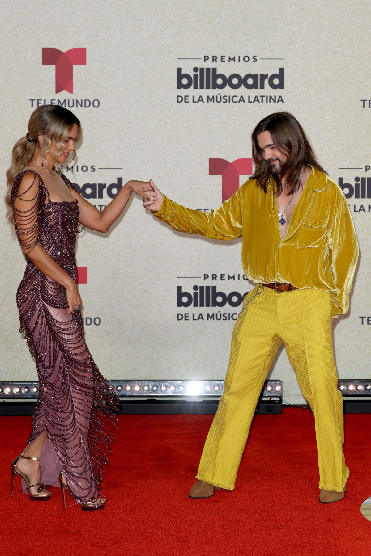 Juanes and Karen Martínez, at the Latin Billboard Awards Juanes and Karen Martínez, at the Latin Billboard Awards
