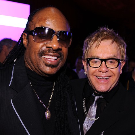 Elton John y Stevie Wonder lanzan ‘Finish Line’, una de las canciones más emocionantes que han hecho juntos