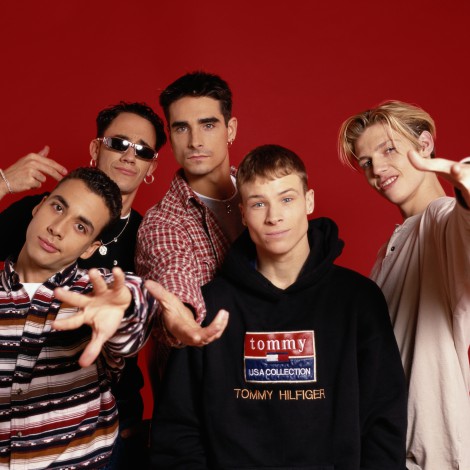 El crossover millennial definitivo: los Backstreet Boys se disfrazan de las Spice Girls