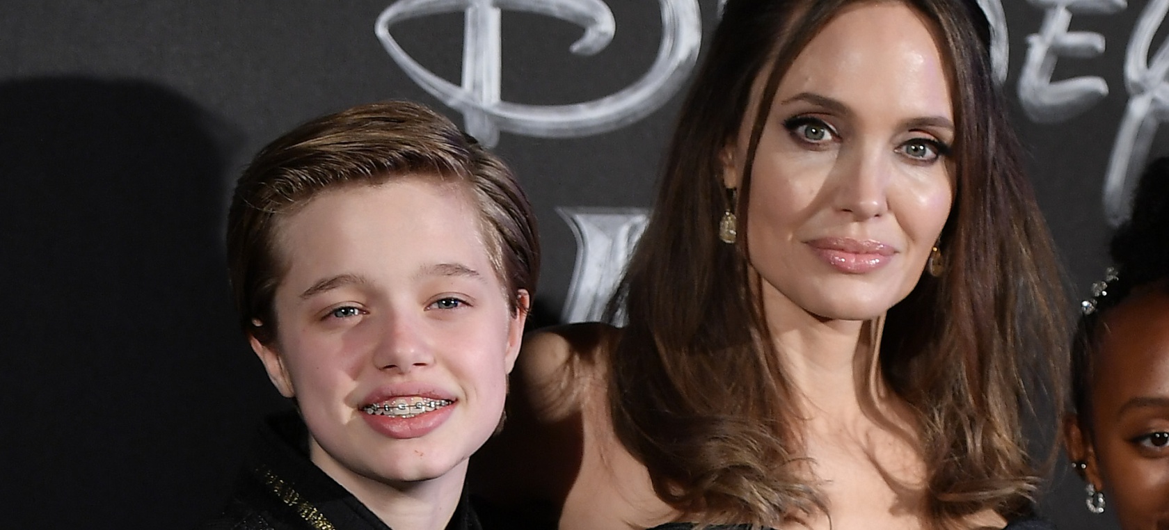 Shiloh, la hija de Angelina Jolie y Brad Pitt, sorprende con un cambio de estilo