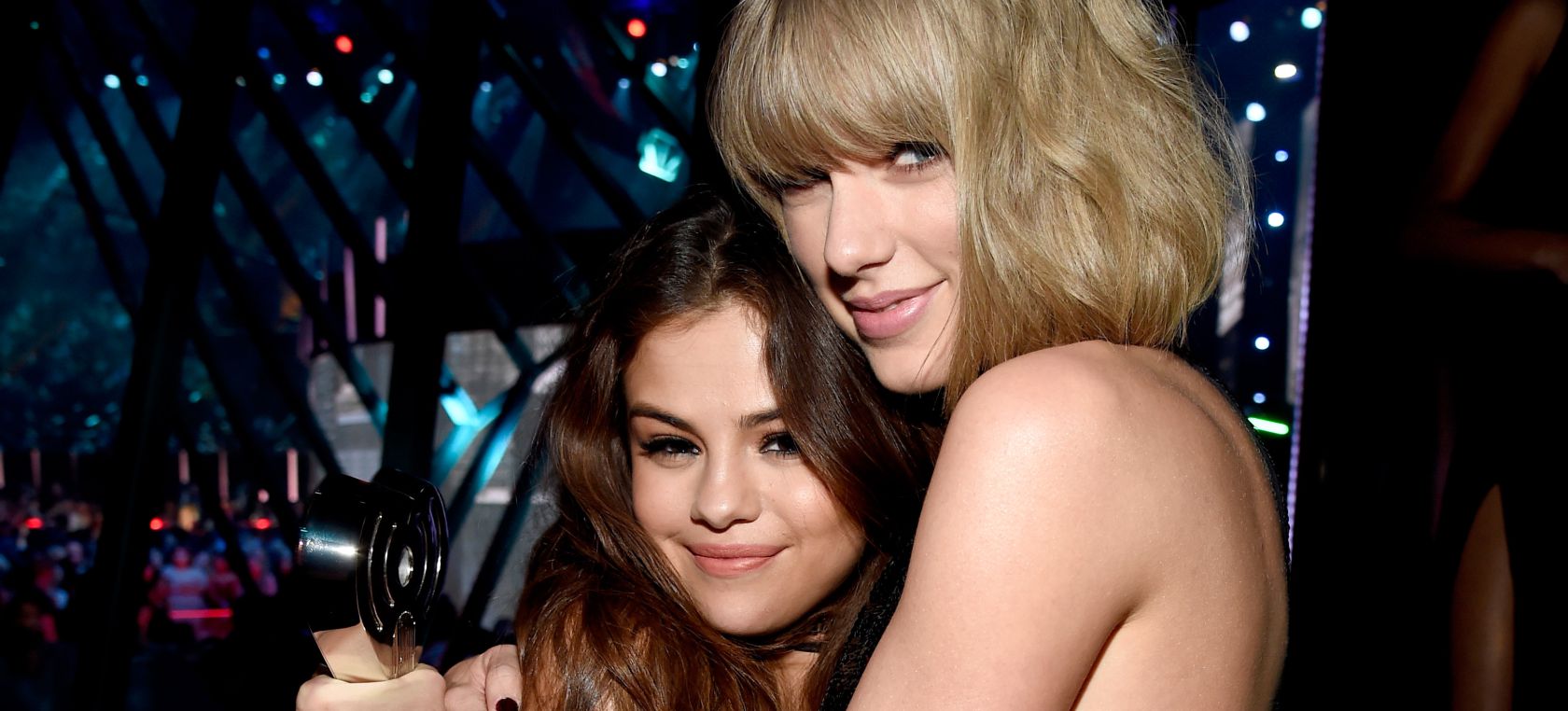 Taylor Swift y Selena Gómez muestran su tierna amistad en un vídeo viral de Tiktok
